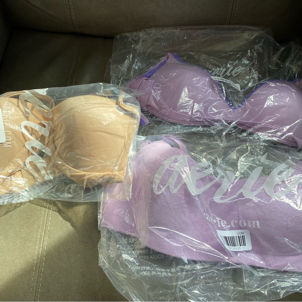 Aerie Wireless Bras 32B